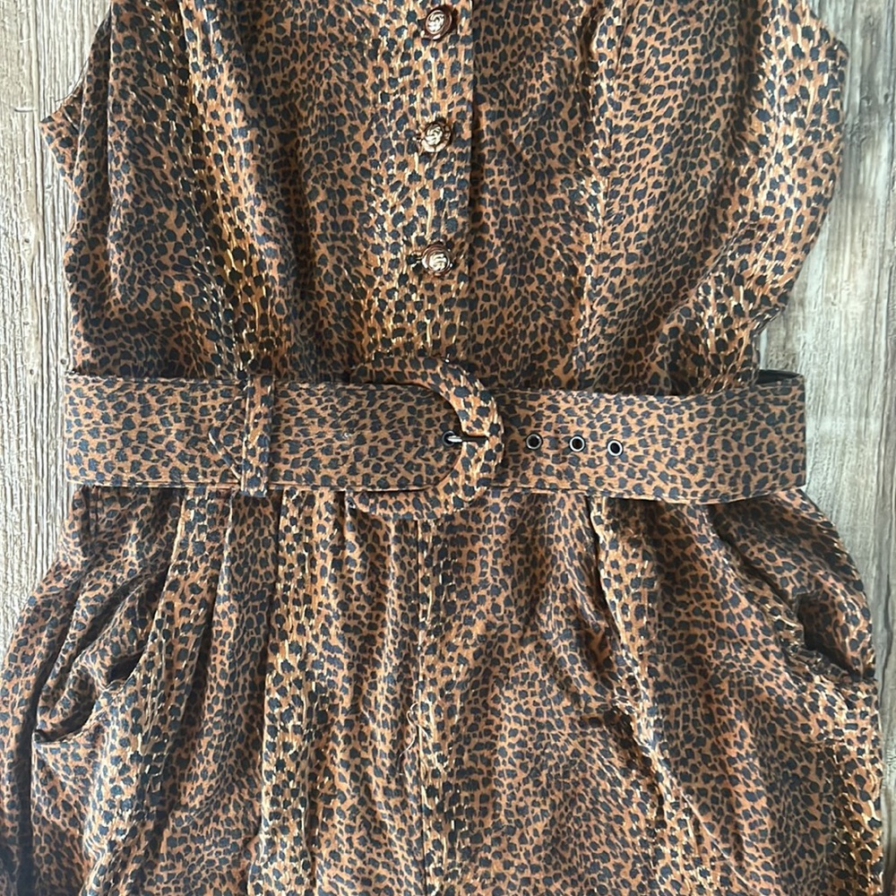 M.J.Carroll Leopard Print Jumpsuit, Size 5-6 - image 3